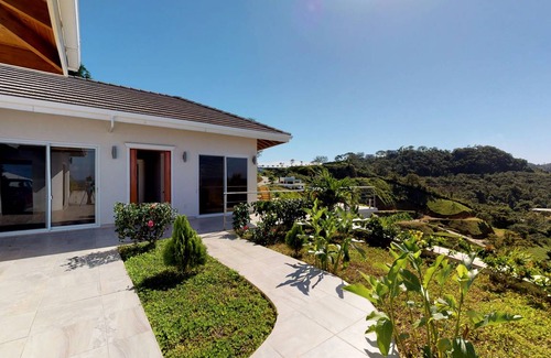Pristine Bay Villa | 232 m² Villa ∙ 1 bedroom ∙ 2 guests