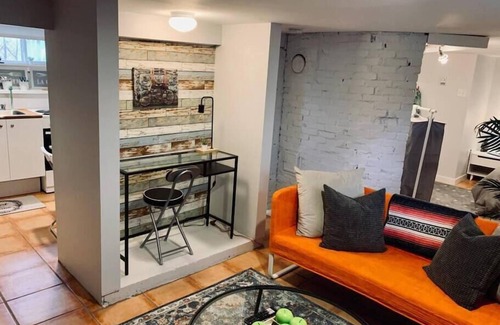 North End Apartment | 234 Charming North End Studio
