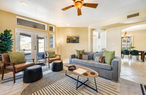 Red Mountain Ranch House | 237 m² House ∙ 4 bedrooms ∙ 8 guests
