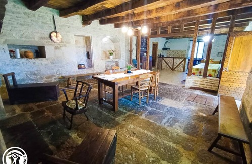 Quissac House | 238 m² Gîte ∙ 6 bedrooms ∙ 14 guests