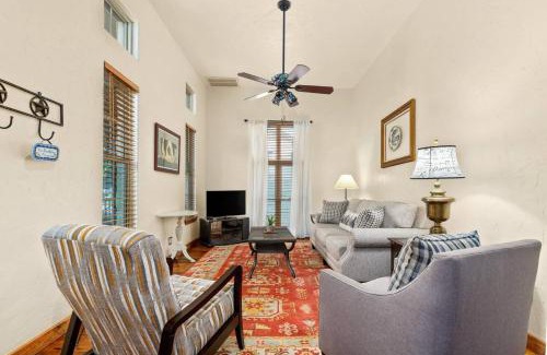 New Braunfels House | #24 at Gruene Silo Inn