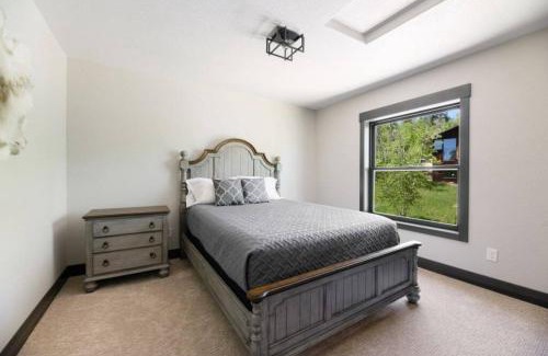 Lead House | 24 KARAT Lodge at Terry Peak