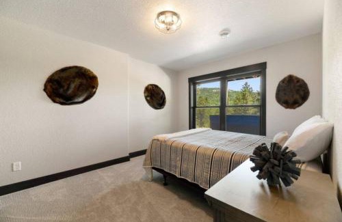 Lead House | 24 KARAT Lodge at Terry Peak