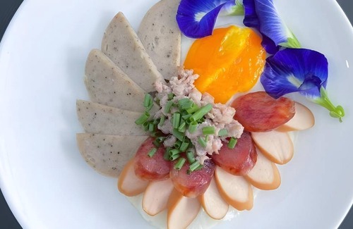 Uthai Thani Hotel | 24 m² Hotel ∙ 2 guests