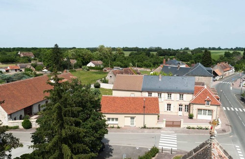 Loye-sur-Arnon Cottage | 240 m² Cabin ∙ 5 bedrooms ∙ 15 guests