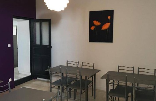 Les Epesses House | 240 m² House ∙ 4 bedrooms ∙ 17 guests