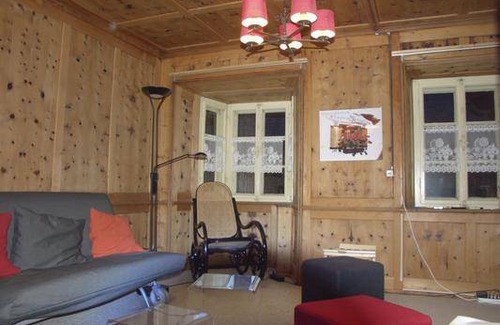 Ardez House | 240 m² House ∙ 5 bedrooms ∙ 12 guests