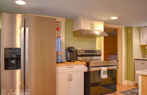 East Haven  Rutland County House | 2400sq.ft of relaxation. Only 7-10 Miles from Killington and Pico