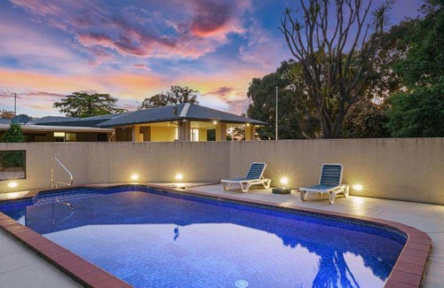 Beechworth Hotel | 25 m² Motel ∙ 5 guests