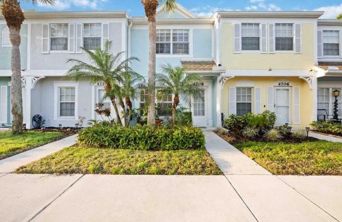 Sabal Harbour House | 25 Min to Ana Maria Island, Heated Pool, 3 min to Shooping Center, New furniture