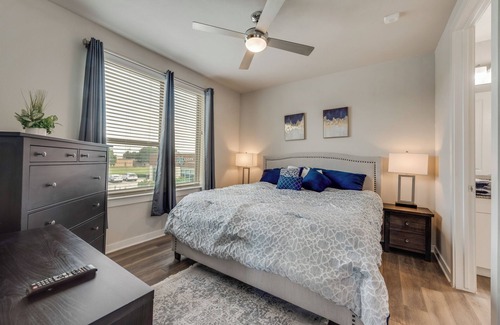 North Richland Hills Apartment | 25% OFF 2BD VR Game RM Med Ctr. NRichland NRH201