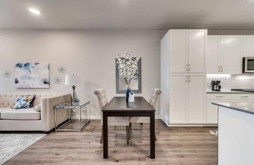 McKinney Apartment | 25% OFF Chic 1BD Apt HWY121 - McKinney