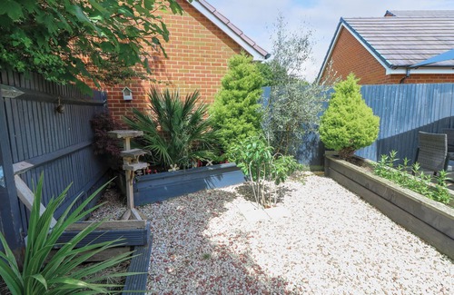 Hayling Island Cottage | 25 St. Benedict Road