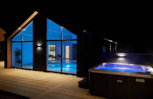 Blavand House | 250 m² House ∙ 1 bedroom ∙ 14 guests