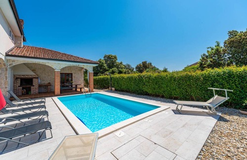 Muline House | 250 m² House ∙ 4 bedrooms ∙ 10 guests