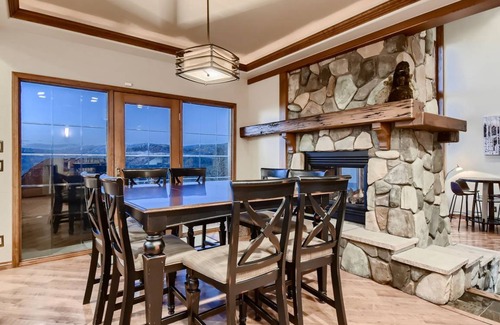 Warrior's Mark West House | 250 m² House ∙ 5 bedrooms ∙ 12 guests