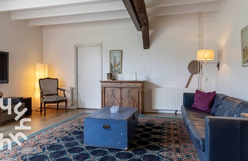 Hoogeveen House | 250 m² House ∙ 6 bedrooms ∙ 12 guests