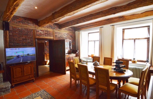 Beauraing House | 250 m² House ∙ 8 bedrooms ∙ 16 guests