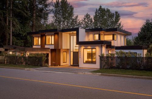 Edgemont House | 2505 Edgemont Blvd.- Anupoju