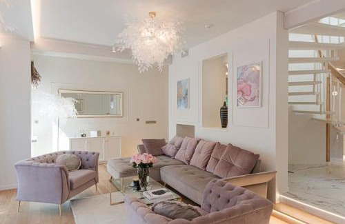 Vilnius city municipality Villa | 252 m² luxury 4 bedroom house in the pine-forest
