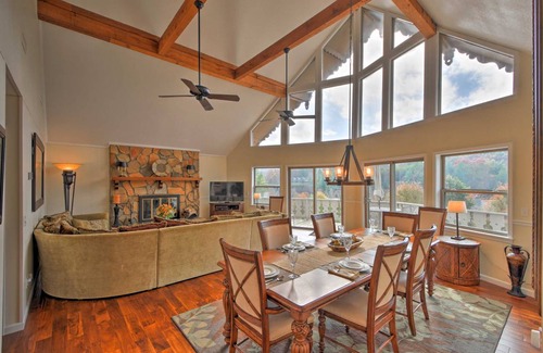 Sky Valley House | 253 m² House ∙ 3 bedrooms ∙ 8 guests
