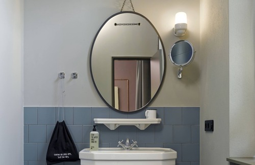 Altstadt Hotel | 25hours Hotel Altes Hafenamt