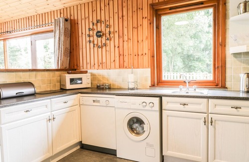 Welton Cottage | 26 DUKES MEADOW, pet friendly, character holiday cottage in Greystoke