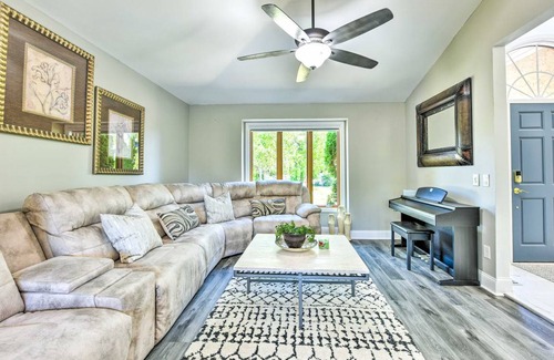 Maple Grove House | 260 m² House ∙ 4 bedrooms ∙ 7 guests