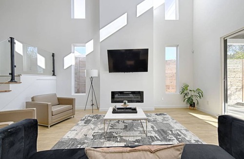 West Dallas House | 261 m² House ∙ 5 bedrooms ∙ 12 guests