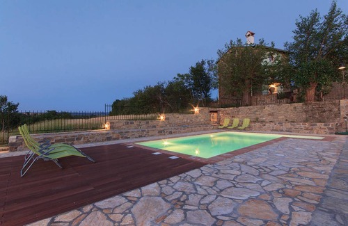 Koper House | 262 m² House ∙ 6 bedrooms ∙ 15 guests