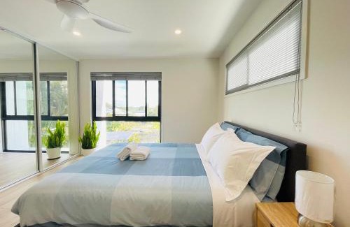 Coopers Plains House | 262ATroughton