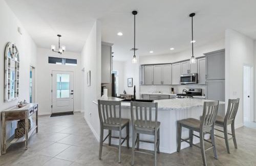 Wildwood House | 2657 Z5 VILLAGE OF RICHMOND by REMAX Premier