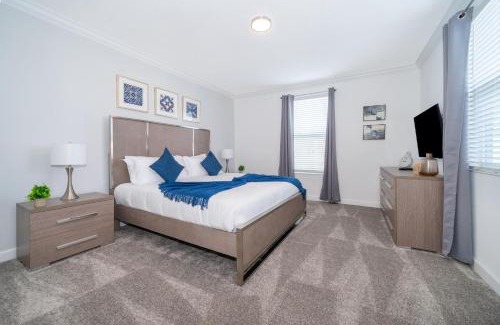 Campbell House | 2668DR VILLA 5 BED/5 BA (SANITIZED)