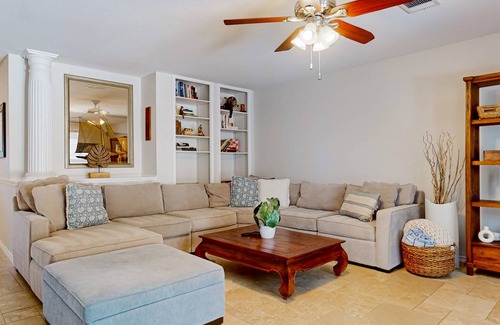 Deer Park At Maple Run House | 267 m² House ∙ 3 bedrooms ∙ 8 guests