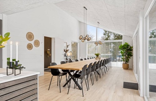 Bønnerup Strand House | 268 m² House ∙ 7 bedrooms ∙ 22 guests