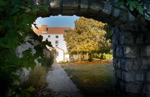 Thomery House | 270 m² Gîte ∙ 4 bedrooms ∙ 8 guests