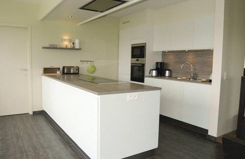 Poperinge House | 270 m² House ∙ 5 bedrooms ∙ 13 guests