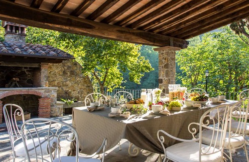 Pistoia Villa | 270 m² Villa ∙ 5 bedrooms ∙ 11 guests