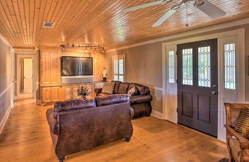 Clarkesville House | 278 m² House ∙ 5 bedrooms ∙ 13 guests
