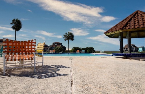 Matagorda Apartment | 28 Dunes