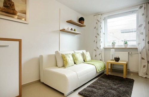 Neuschwabing Apartment | 28 m² Apartment ∙ 1 bedroom ∙ 2 guests