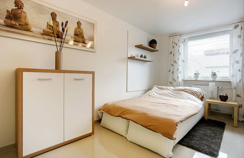 Neuschwabing Apartment | 28 m² Apartment ∙ 1 bedroom ∙ 2 guests
