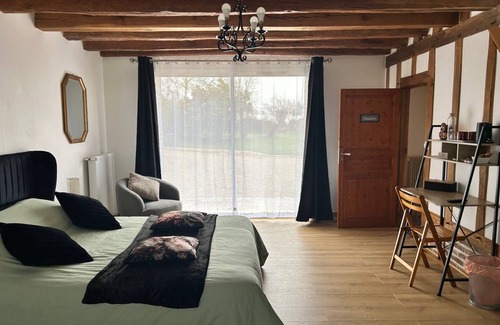 Chateaudun Bed & Breakfast | 28 m² Bed and breakfast ∙ 1 bedroom ∙ 2 guests