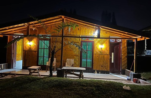Berastagi House | 28 m² Bungalow ∙ 1 bedroom ∙ 2 guests