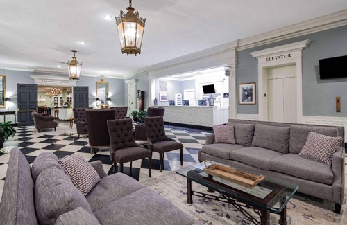 Natural Bridge Hotel | 28 m² Hotel ∙ 12 guests