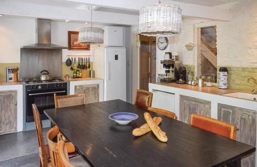 Sevry House | 280 m² House ∙ 7 bedrooms ∙ 14 guests