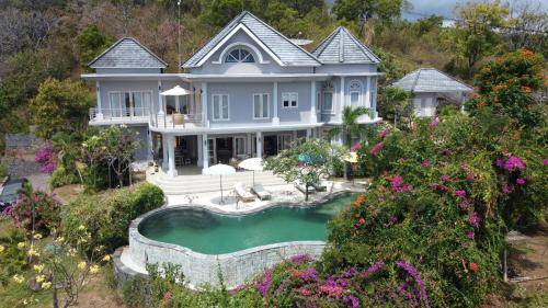Temukus Villa | 290 m² Villa ∙ 4 bedrooms ∙ 12 guests