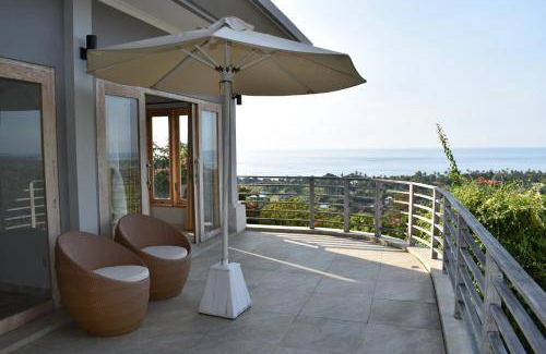 Temukus Villa | 290 m² Villa ∙ 4 bedrooms ∙ 12 guests