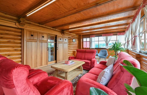 Veliko Trgovisce House | 294 m² House ∙ 3 bedrooms ∙ 6 guests