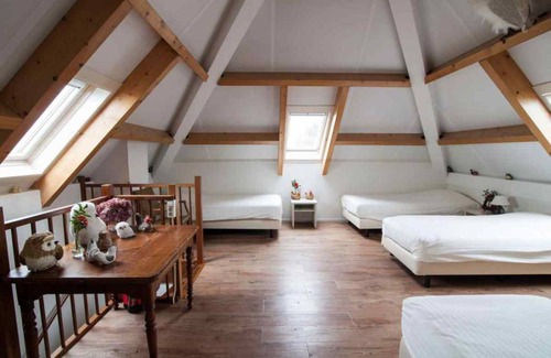 Monnickendam House | 296 m² House ∙ 6 bedrooms ∙ 26 guests